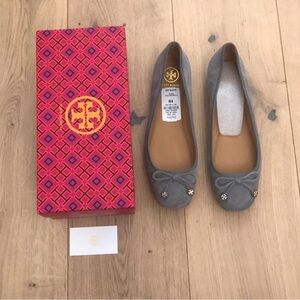 Tory Burch Gray Suede Ballet Flats Size 9